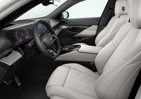 BMW 530, 2027