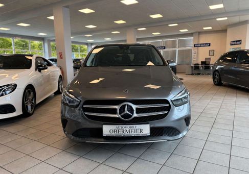Mercedes-Benz B 180, 2019