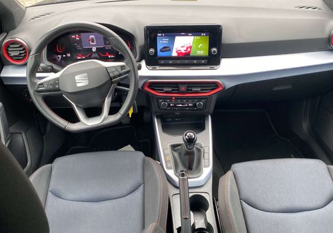 Seat Arona, 2025