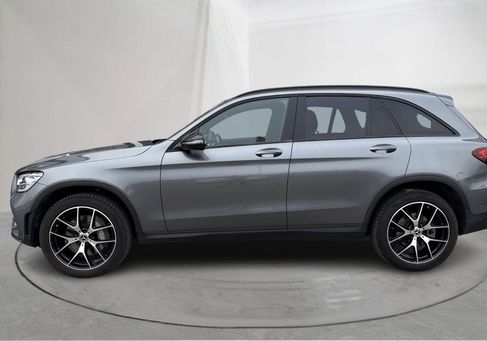Mercedes-Benz GLC 300, 2022
