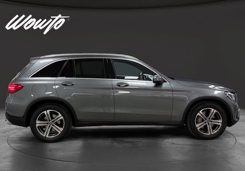 Mercedes-Benz GLC 220, 2019 3