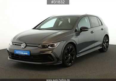 Volkswagen Golf, 2024