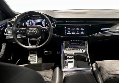 Audi Q8, 2021