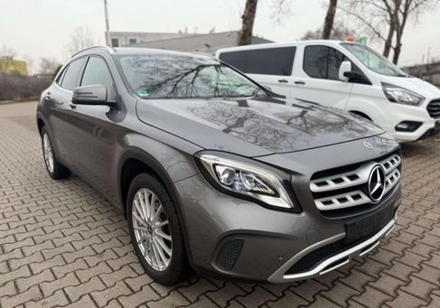 Mercedes-Benz GLA 220, 2018