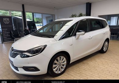 Opel Zafira, 2018