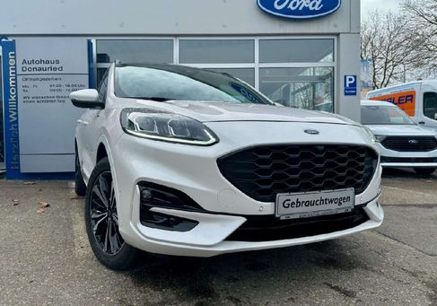 Ford Kuga, 2022