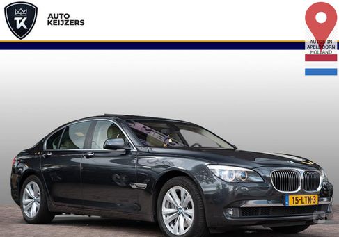 BMW 740, 2010