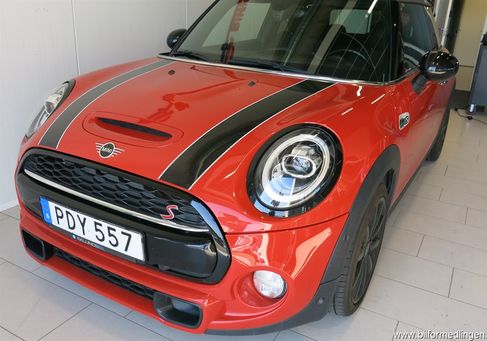 MINI, 2019