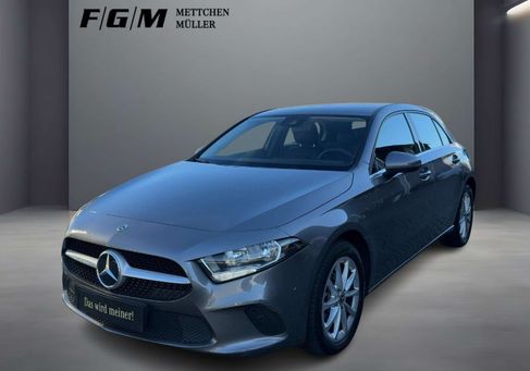 Mercedes-Benz A 250, 2022