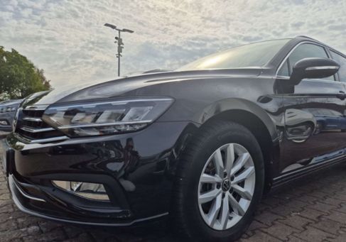 Volkswagen Passat Variant, 2023 3