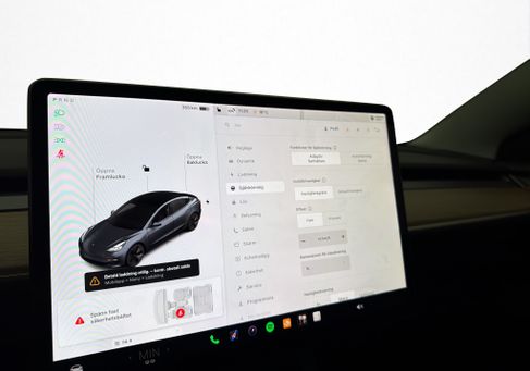 Tesla Model 3, 2021 3