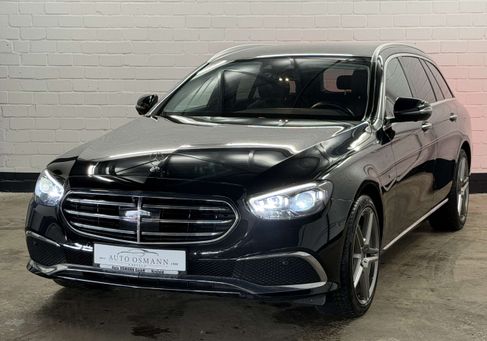 Mercedes-Benz E 300, 2021