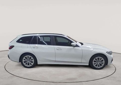 BMW 316, 2022