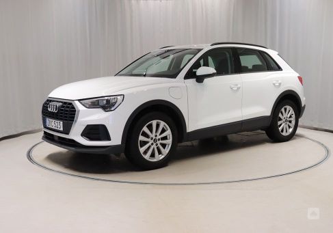 Audi Q3, 2022