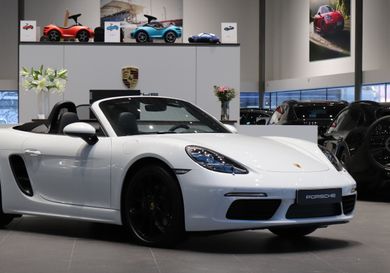Porsche Boxster, 2023