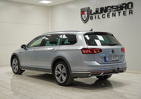 Volkswagen Passat, 2022