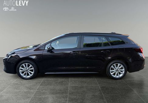 Toyota Corolla, 2023 3