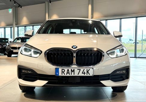 BMW 118, 2023