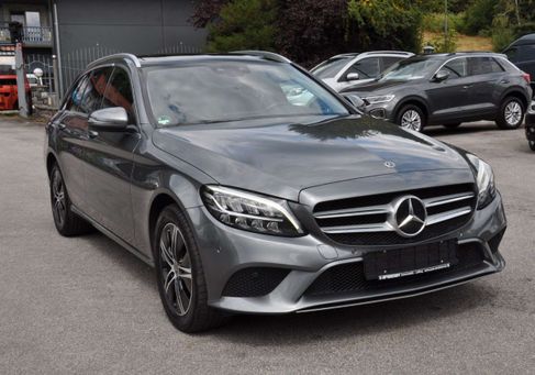 Mercedes-Benz C 200, 2021