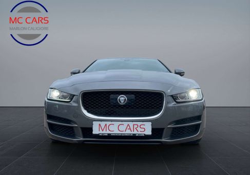 Jaguar XE, 2017