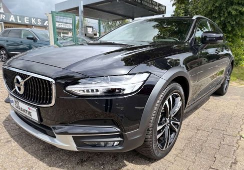 Volvo V90 Cross Country, 2020