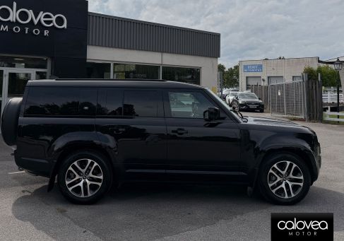Land Rover Defender, 2023