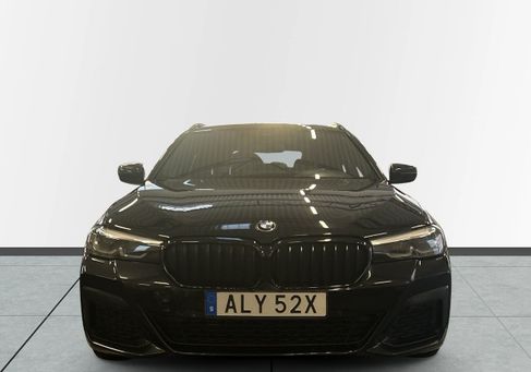 BMW 520, 2021