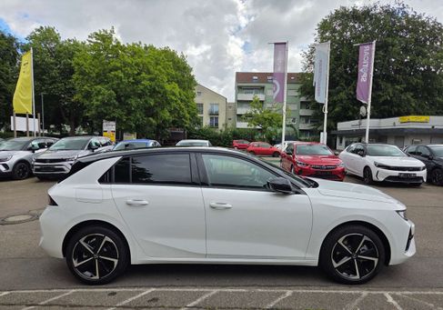 Opel Astra, 2025