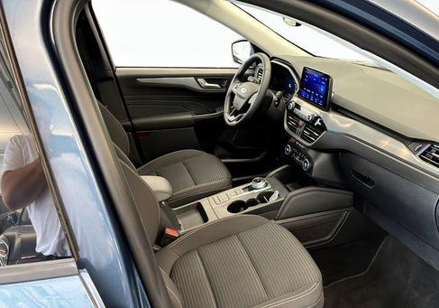 Ford Kuga, 2022
