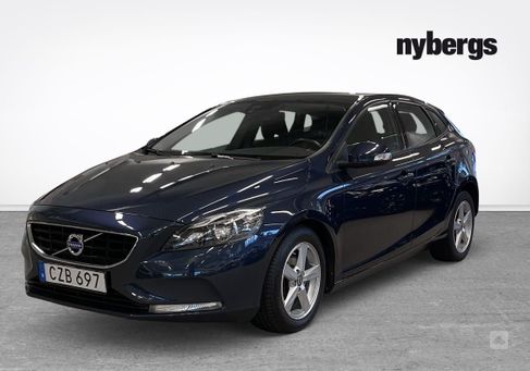 Volvo V40, 2015