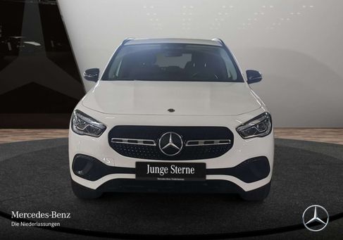 Mercedes-Benz GLA 200, 2023