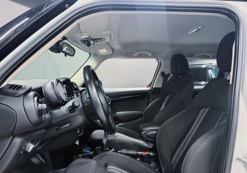 MINI, 2019
