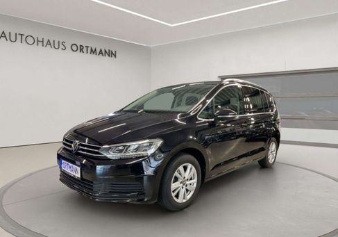 Volkswagen Touran, 2023 3