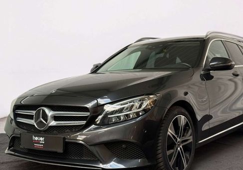 Mercedes-Benz C 300, 2021