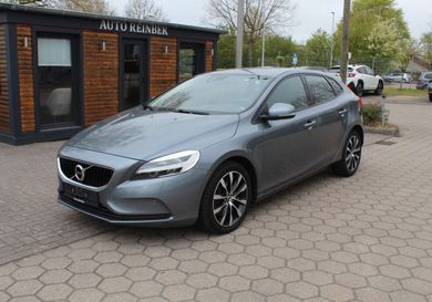 Volvo V40, 2019