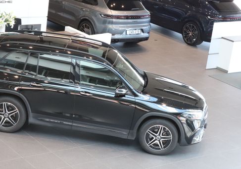 Mercedes-Benz EQB, 2023