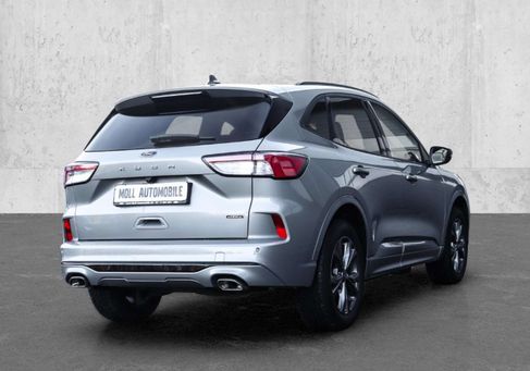 Ford Kuga, 2022