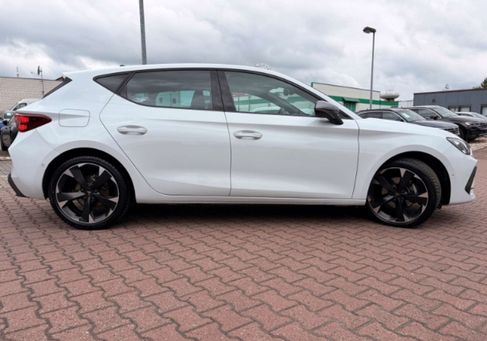 Cupra Leon, 2025