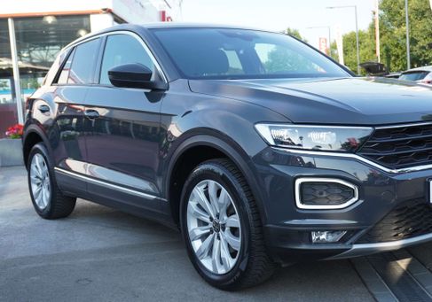 Volkswagen T-Roc, 2021