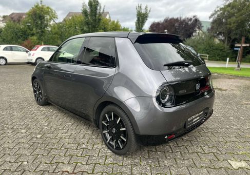 Honda e, 2021