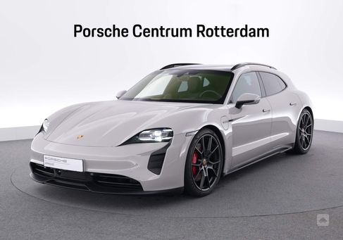 Porsche Taycan, 2023