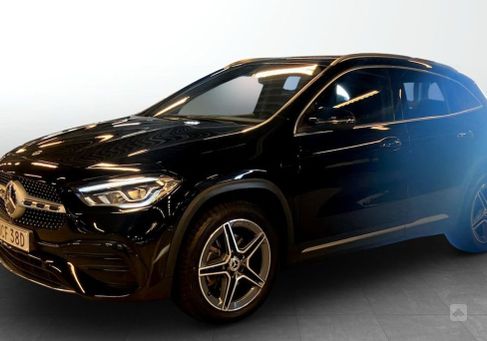 Mercedes-Benz GLA 250, 2021