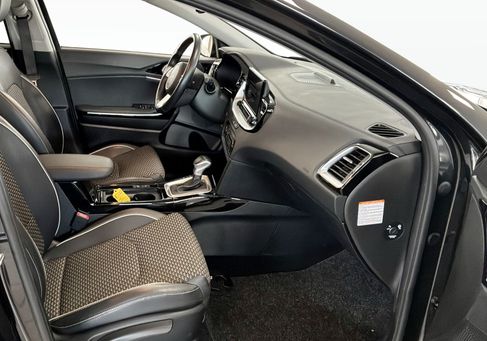 Kia XCeed, 2022 3