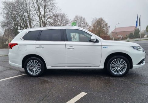 Mitsubishi Outlander, 2019