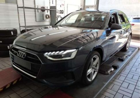 Audi A4, 2022