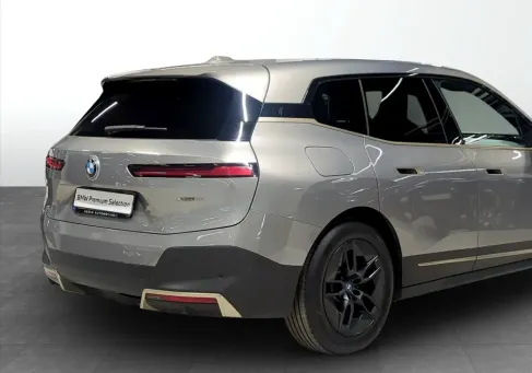 BMW iX, 2023 2