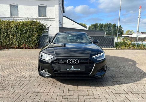Audi A4, 2022 2