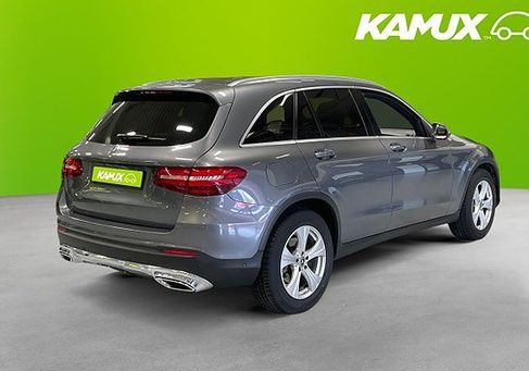 Mercedes-Benz GLC 220, 2019 3