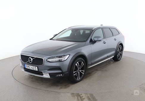 Volvo V90 Cross Country, 2019