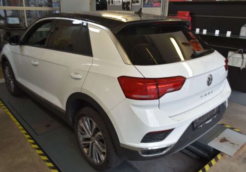Volkswagen T-Roc, 2020